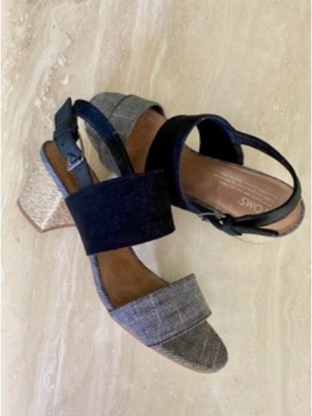 TOMS SUEDE / CHAMBRAY SANDALS